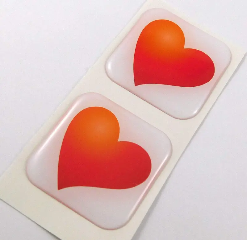 Heart Design Decal – 1.5″ Square Domed Gel Sticker for Vehicles & Motorcycles