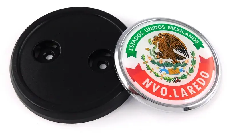Laredo, Nuevo León Inspired Chrome Grill Badge – Round Automotive Emblem